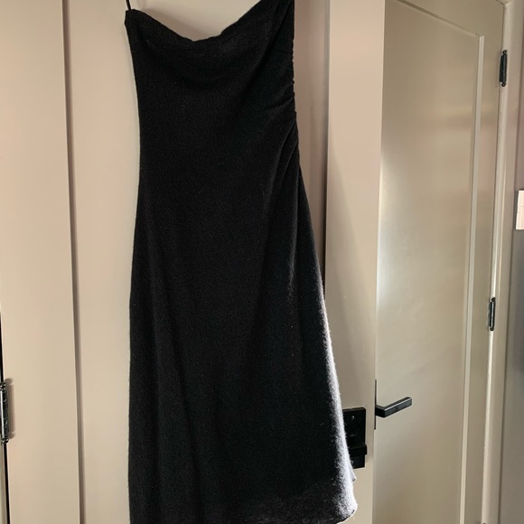 STRAPLESS CASHMERE DRESS - Picture 3 of 11